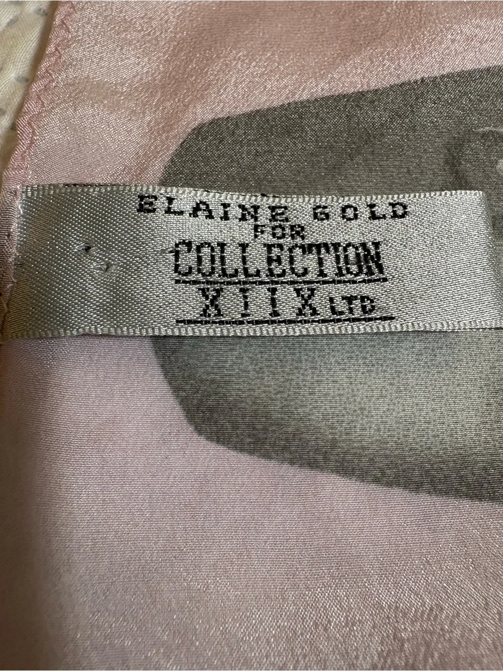 100% Silk Vintage-inspired Elaine Gold for Collection XIX garden print scarf 20”